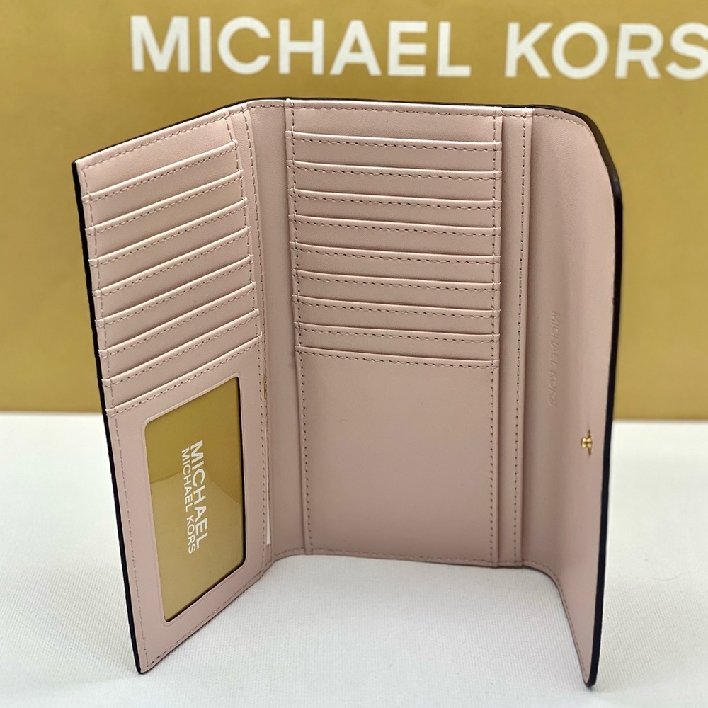 Michael Kors Jet Set Large Signature Logo TriFold Wallet - Picture 3 of 10
